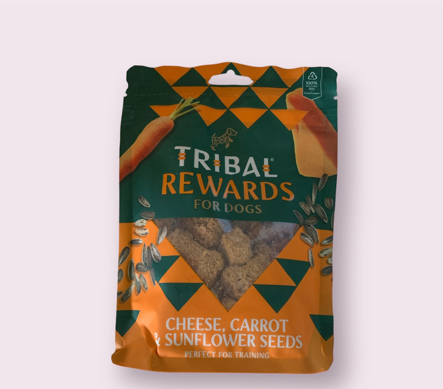 Tribal Reward Treats Cheese, carrot and sunflower seeds 125g